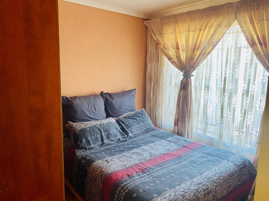 3 Bedroom Property for Sale in Geelhoutpark North West